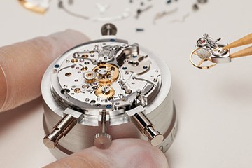 苏州欧米茄腕表原装表带维修